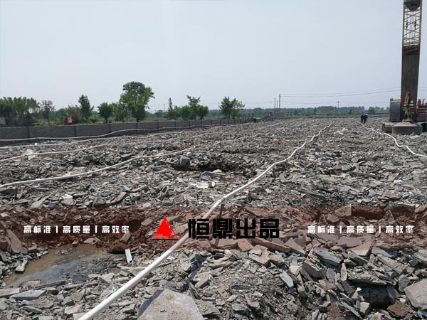 江苏泰州港物流园区降水联合强夯工程